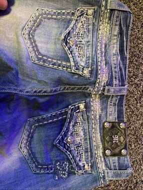 Miss Me Rhinestone Easy Capri Jeans